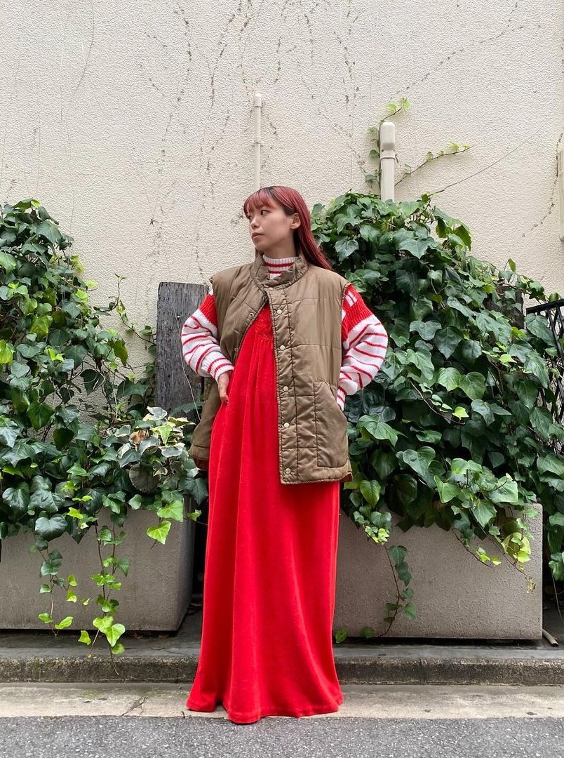 赤いワンピース