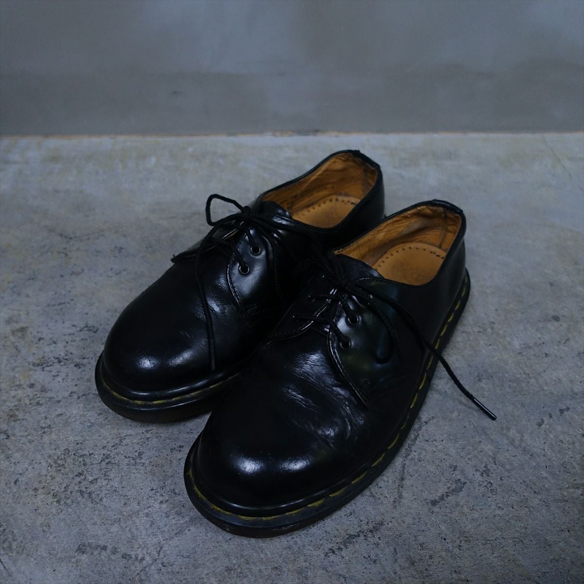 USED ドクターマーチン DrMartens レザーシューズ 3ホール ブラック 黒