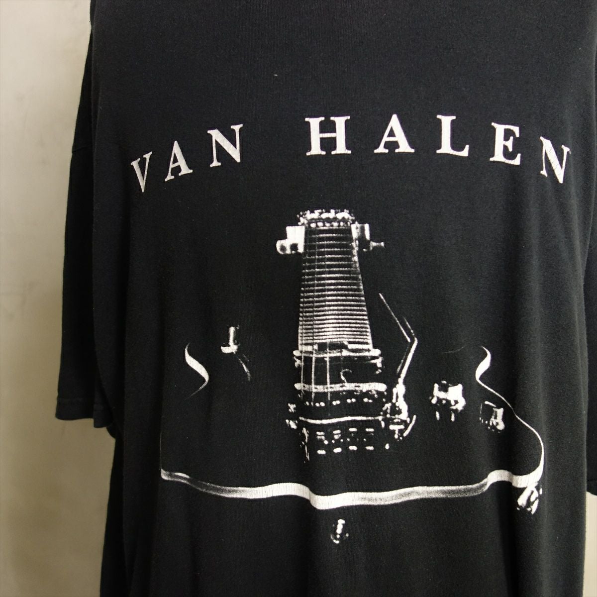 古着 VAN HALEN ヴァンヘイレン Tシャツ バンドT | Flamingo Online