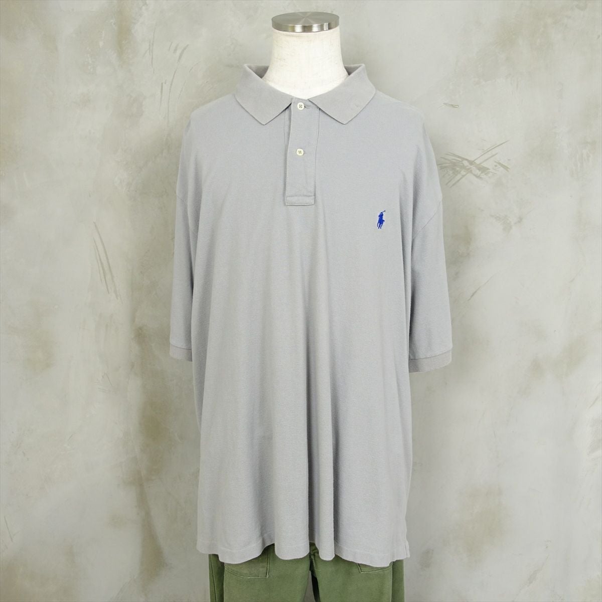 古着のラルフローレンのポロシャツ