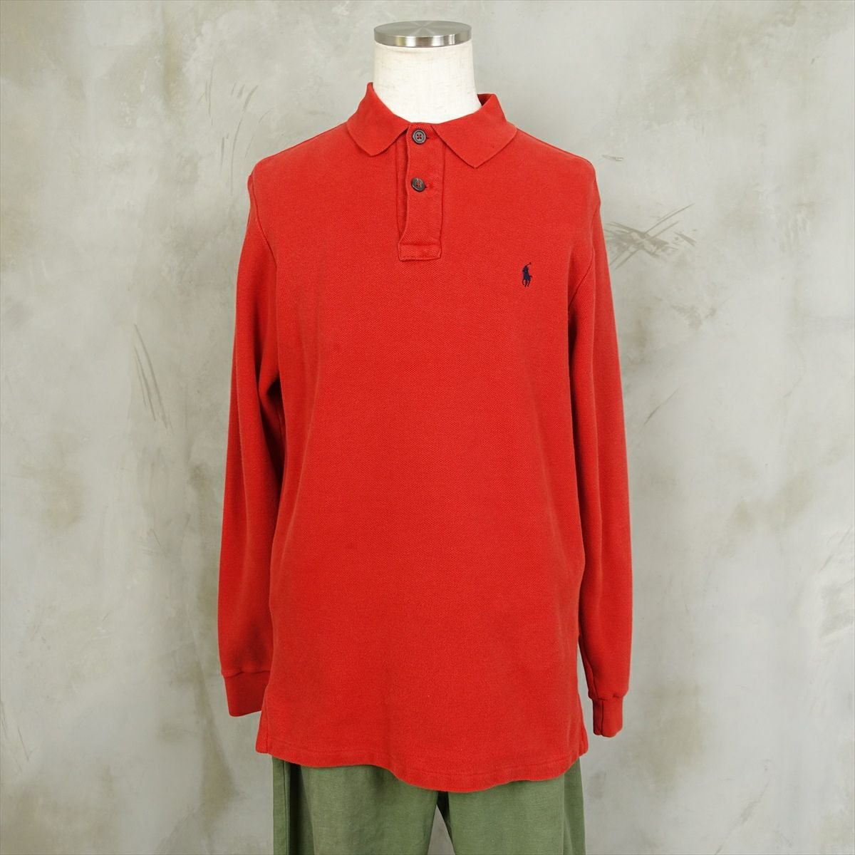 古着のラルフローレンのポロシャツ