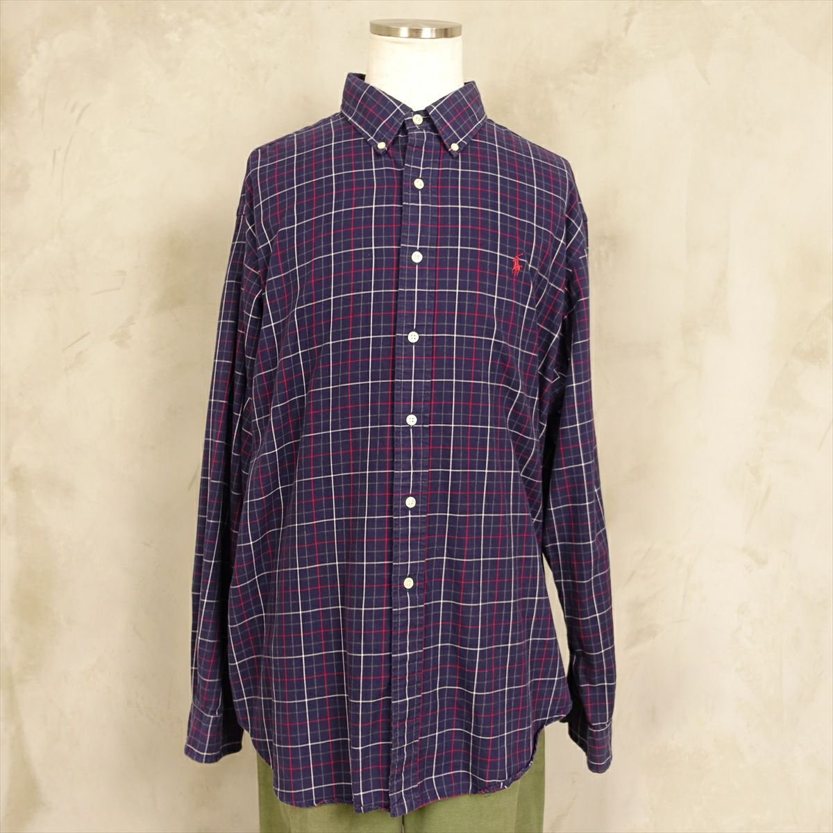 古着のラルフローレンのシャツ