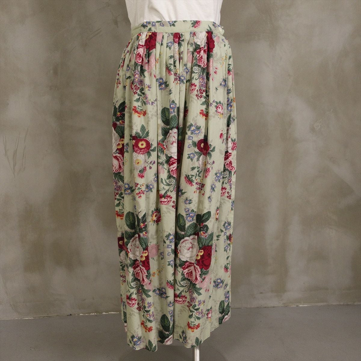 古着のラルフローレンのフレアスカート