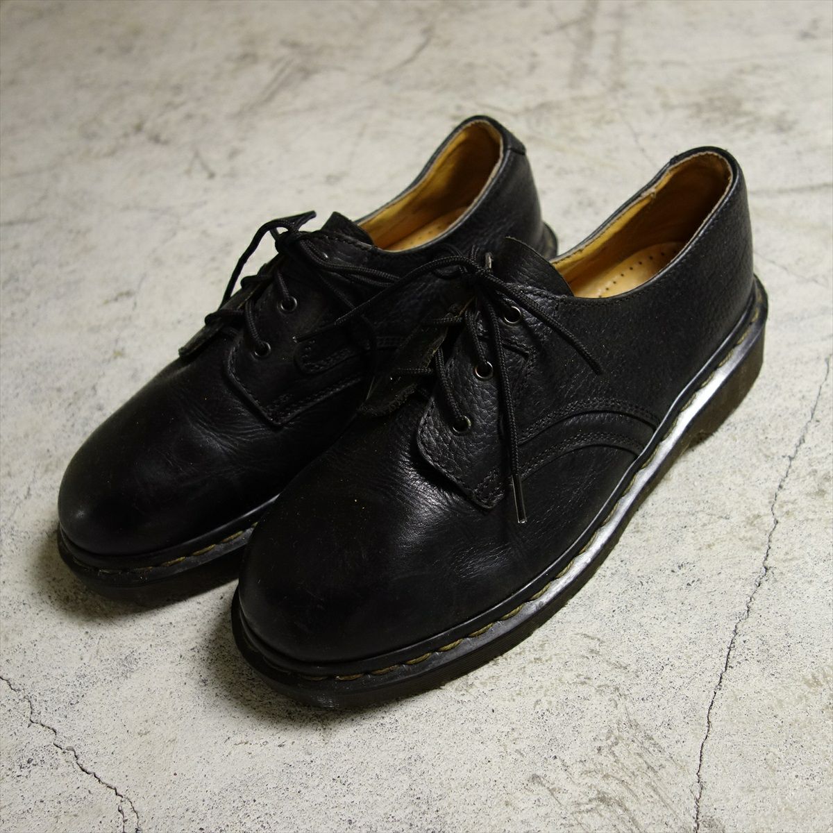 イングランド製　Dr. Martens レザーシューズ　UK5 23.5〜24 USED Dr.martens 英国製 5ホール レザーシューズ | Flamingo Online