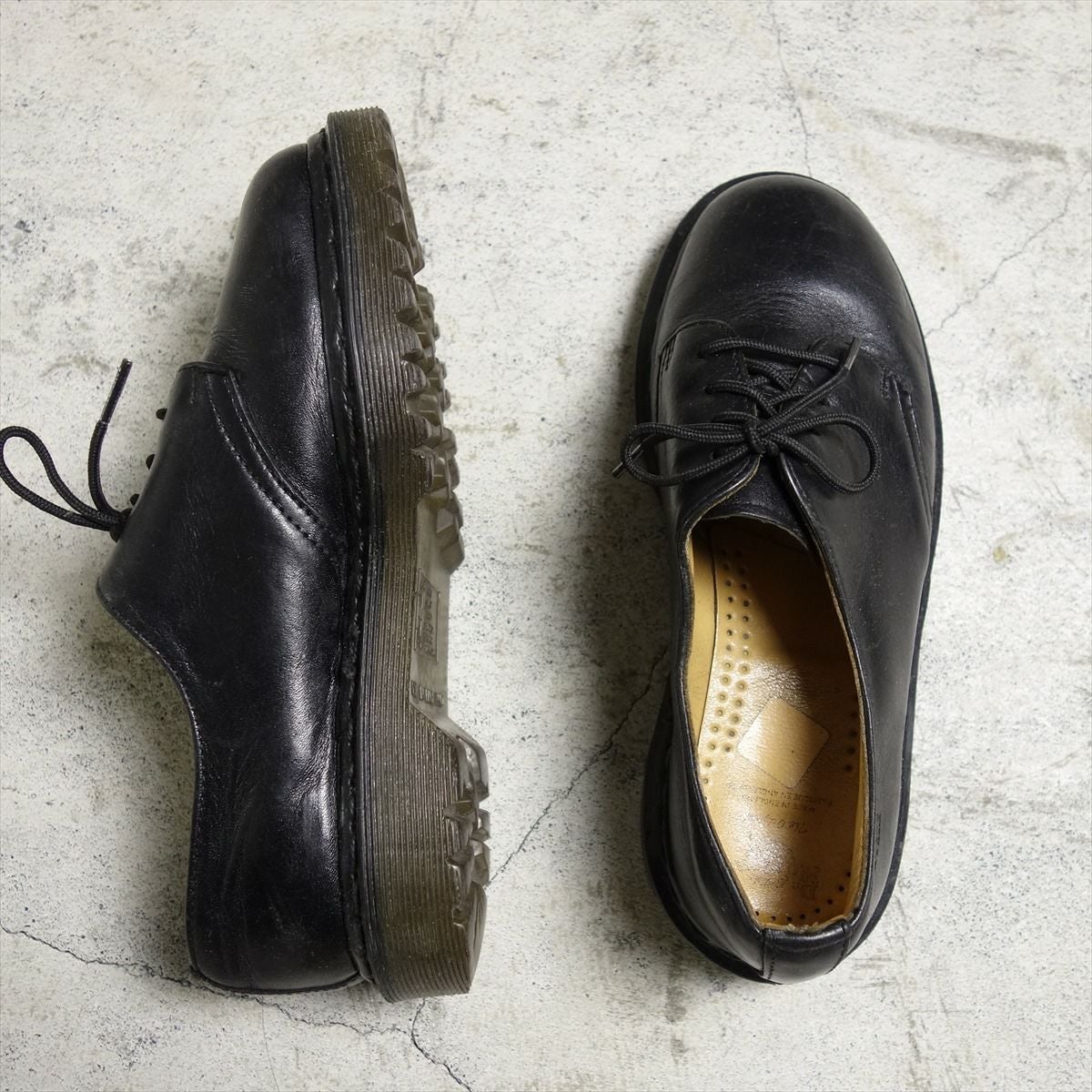 USED Dr.martens 英国製 4ホール レザーシューズ | Flamingo Online