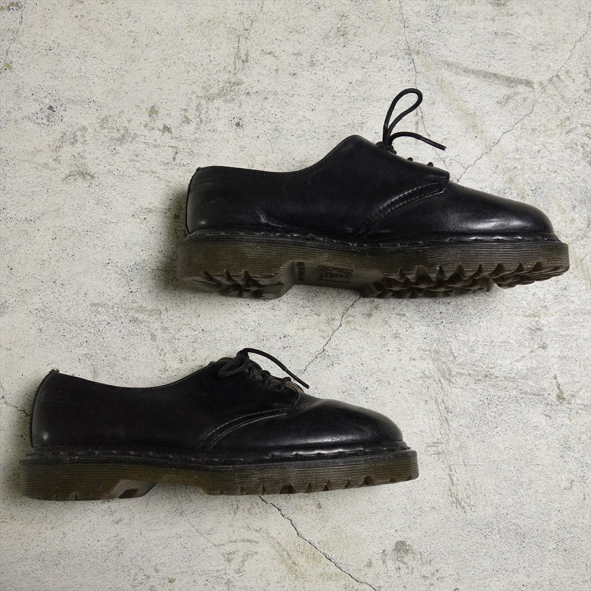 USED Dr.martens 英国製 4ホール レザーシューズ | Flamingo Online
