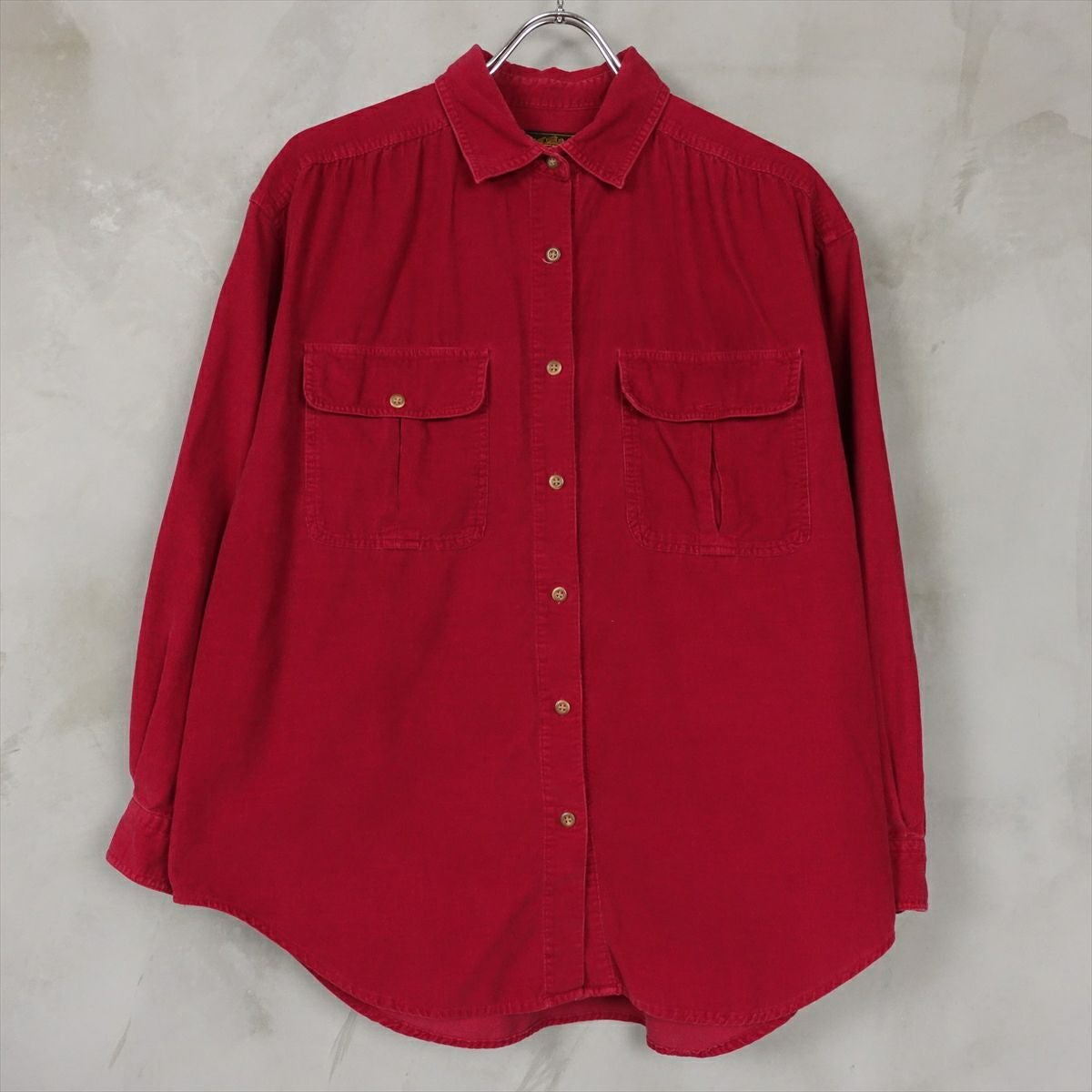 エディーバウアーの長袖シャツ