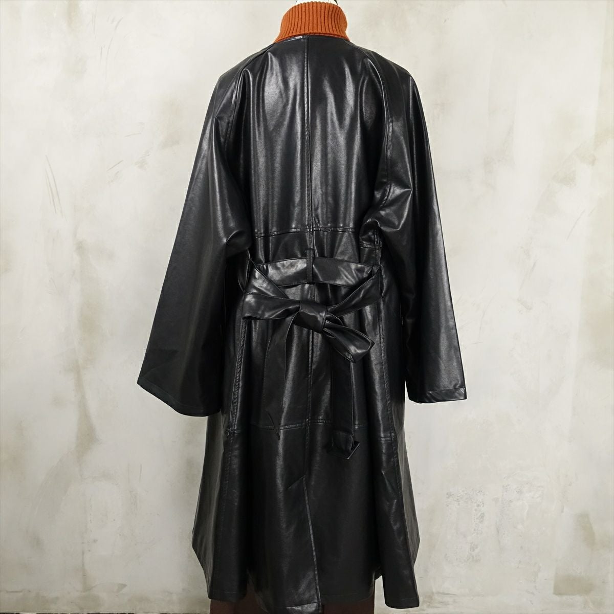 Fafatt ファファット PUレザー ノーカラーコート | Flamingo Online