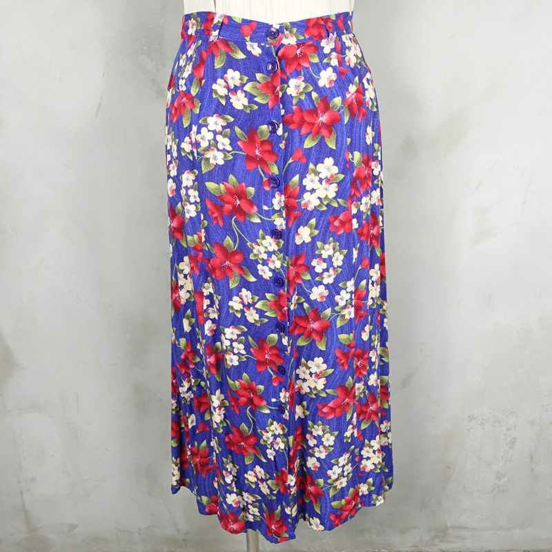 古着の柄スカート