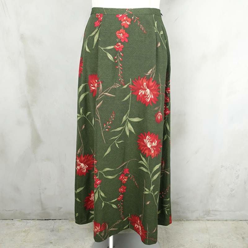 古着の柄スカート