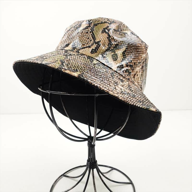 バケットハット