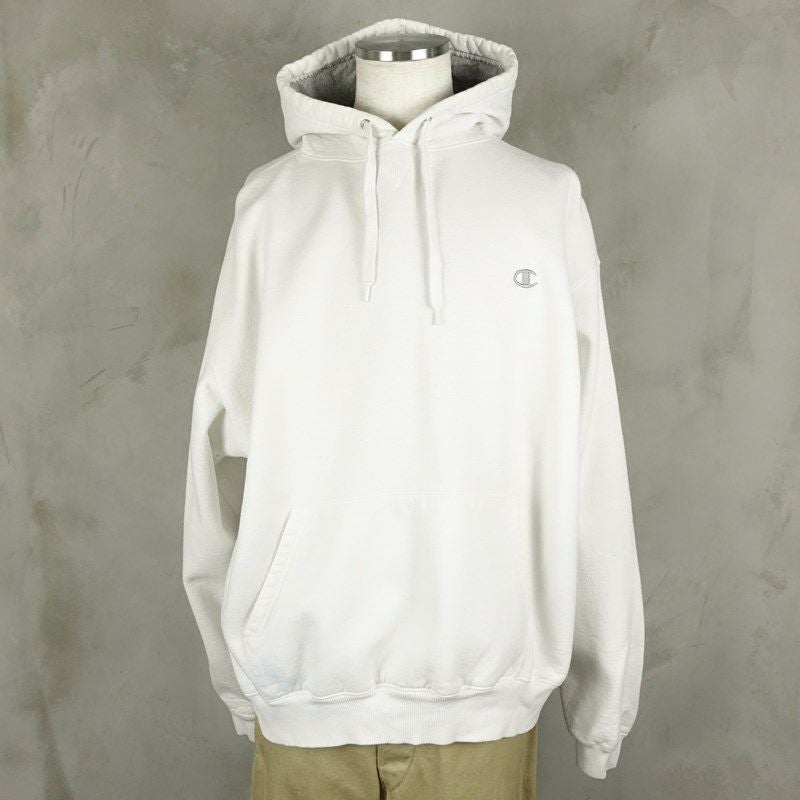 古着のチャンピオンスウェットパーカー
