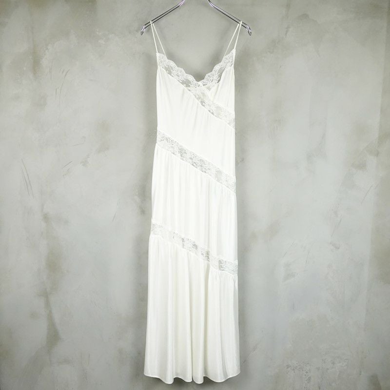 古着のワンピース