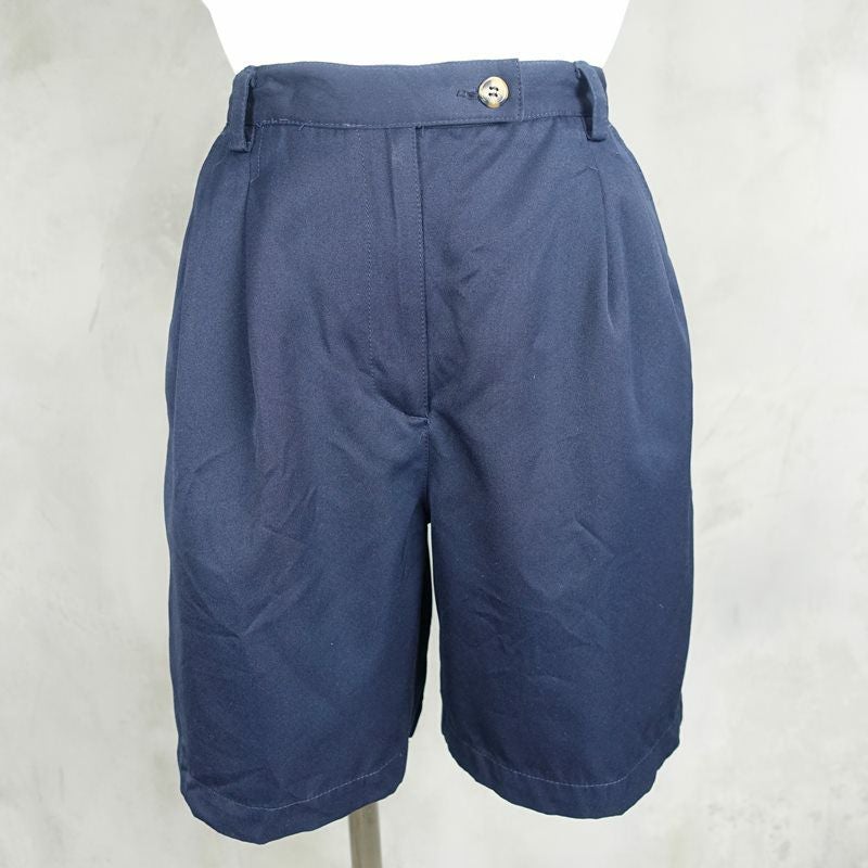 古着のショートパンツ