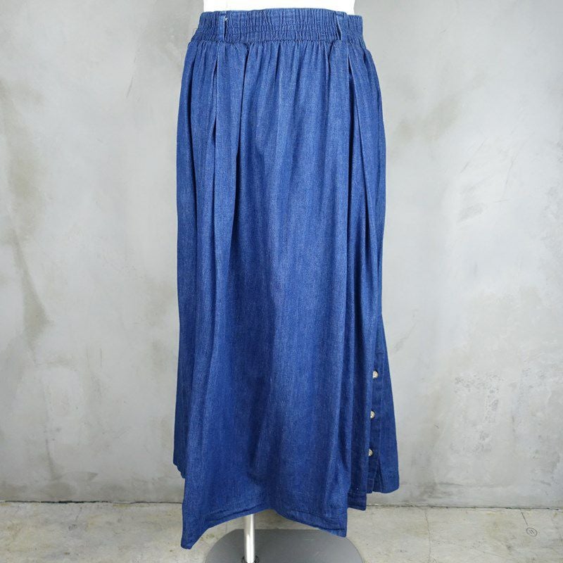 古着のデニムスカート
