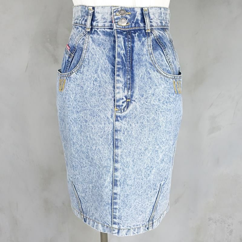 古着のデニムスカート