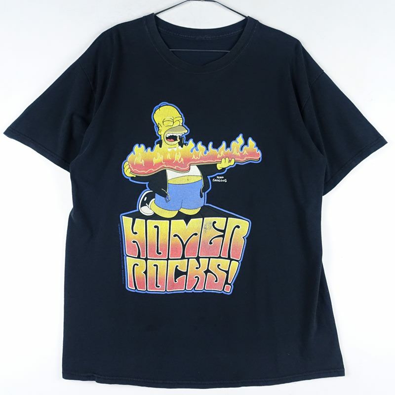 古着のキャラクタープリントTシャツ