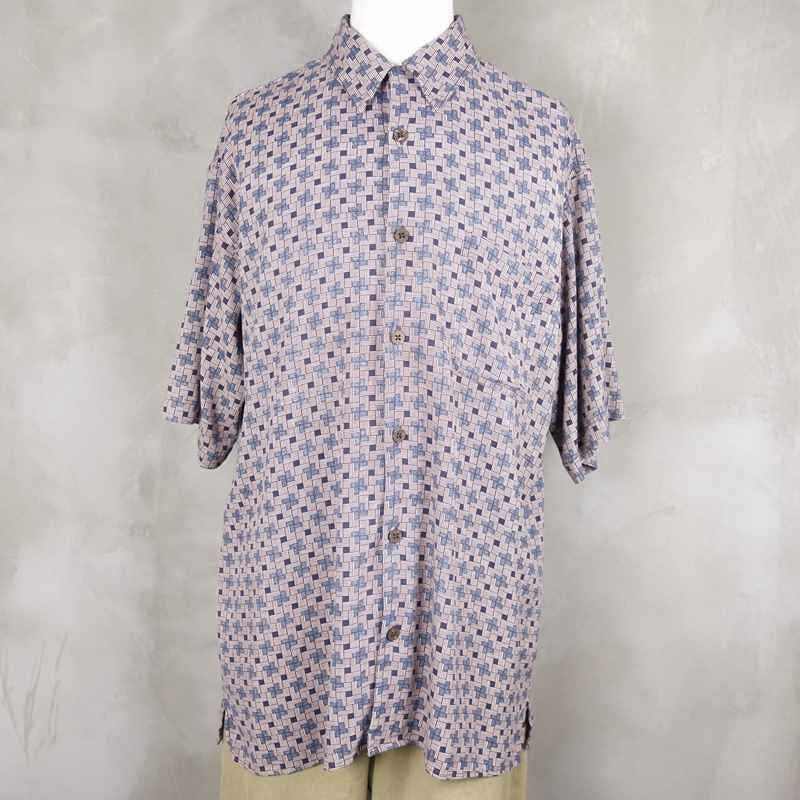 古着のシルク半袖シャツ