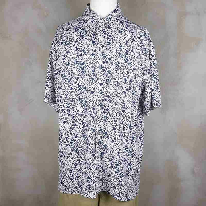 古着の半袖シャツ