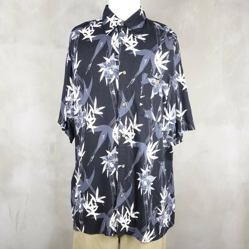 古着の半袖シャツ