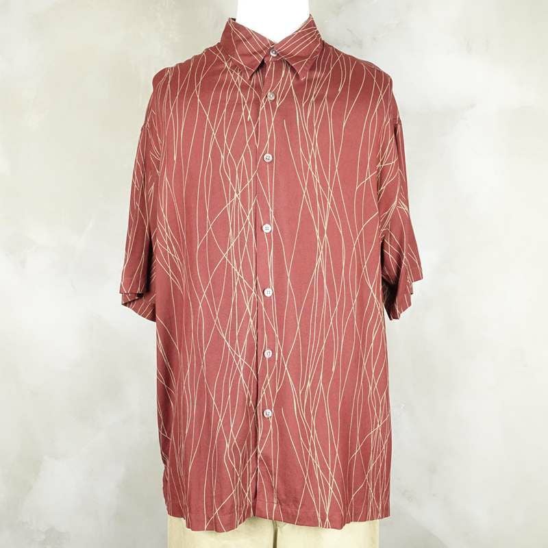 古着のシルク柄シャツ