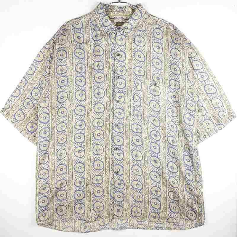 古着のシルク柄シャツ