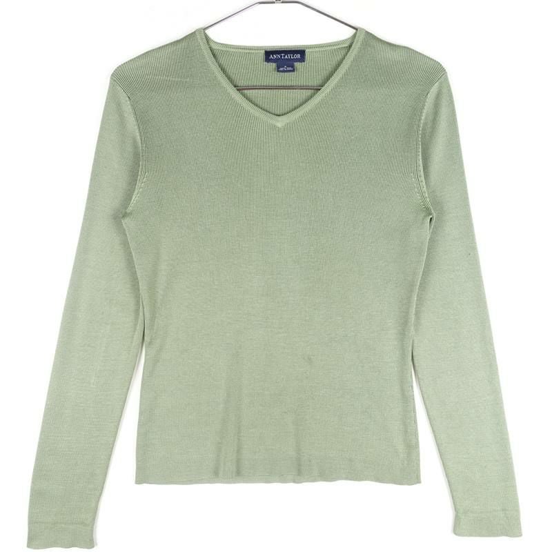 古着のVネックロンT