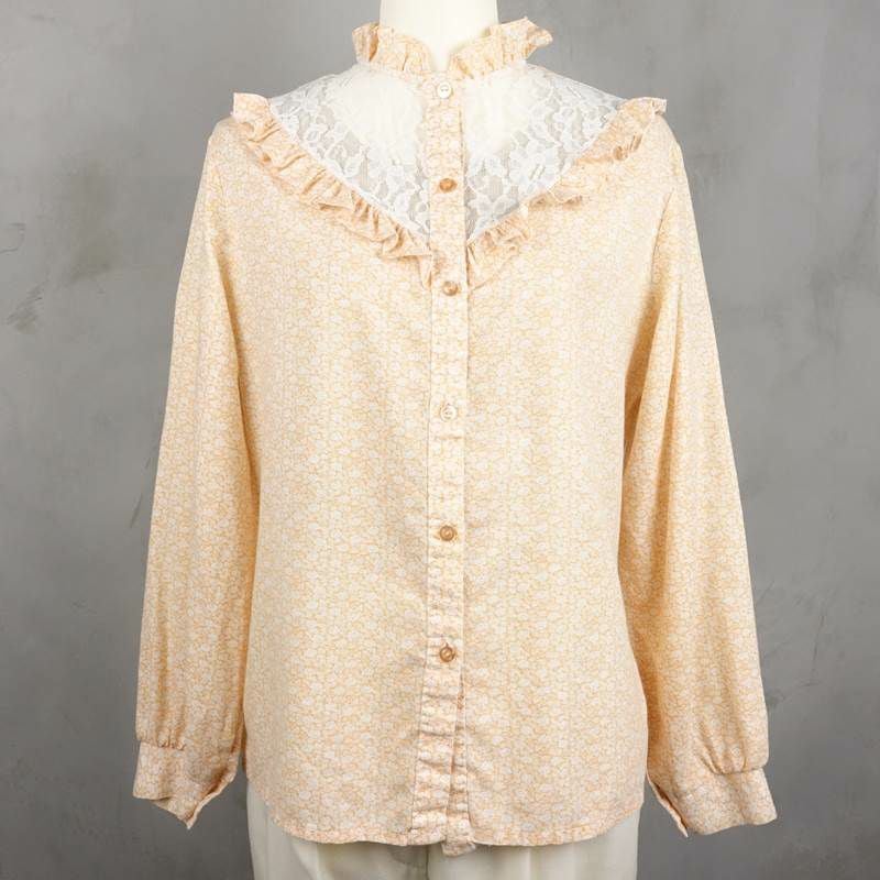 古着の長袖柄シャツ