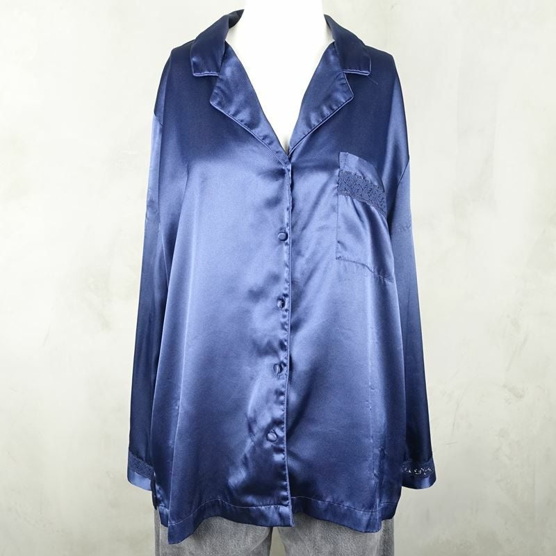 古着の長袖柄シャツ