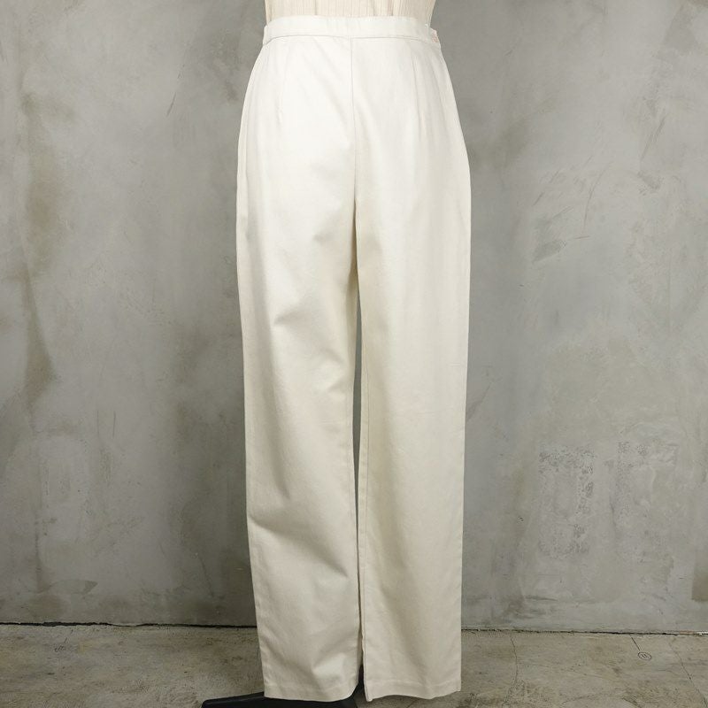 古着のテーパードスラックス