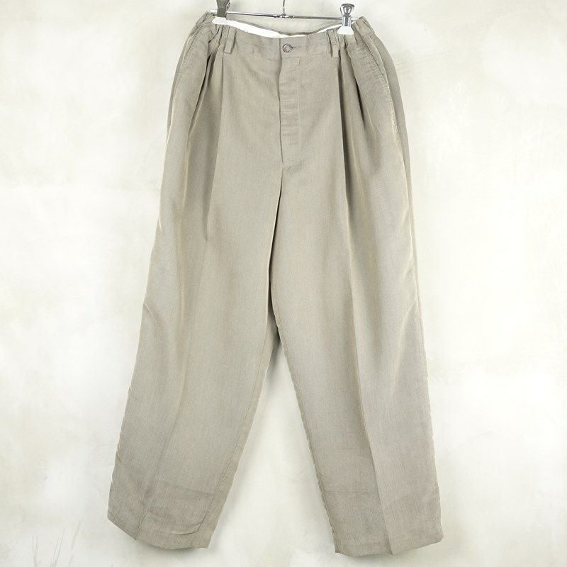 古着のテーパードスラックス