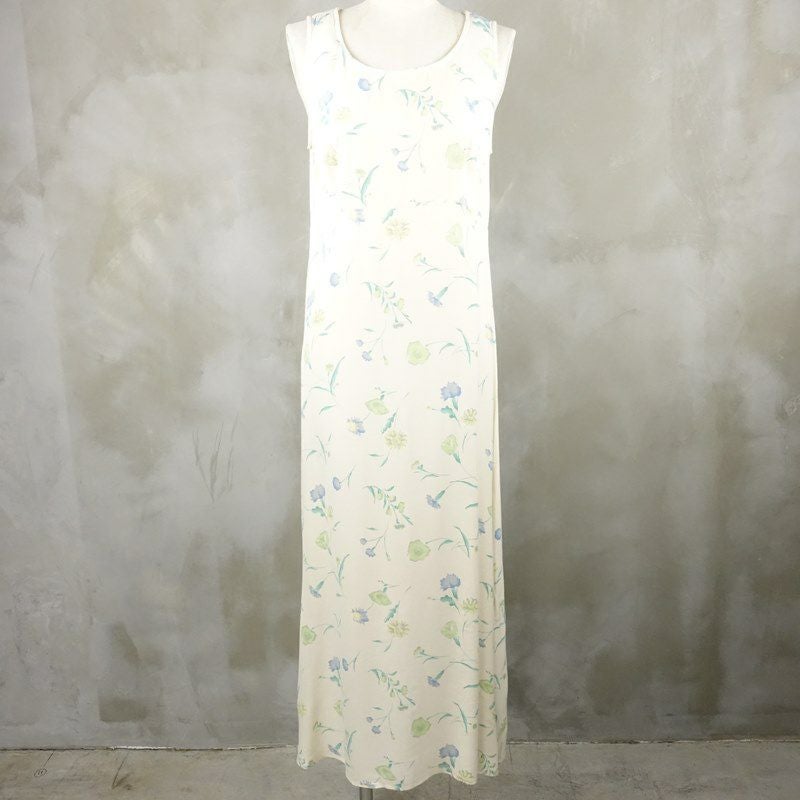 古着の花柄ワンピース