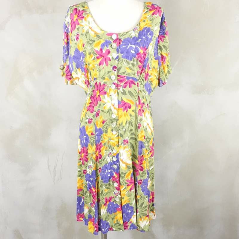 古着の半袖ワンピース