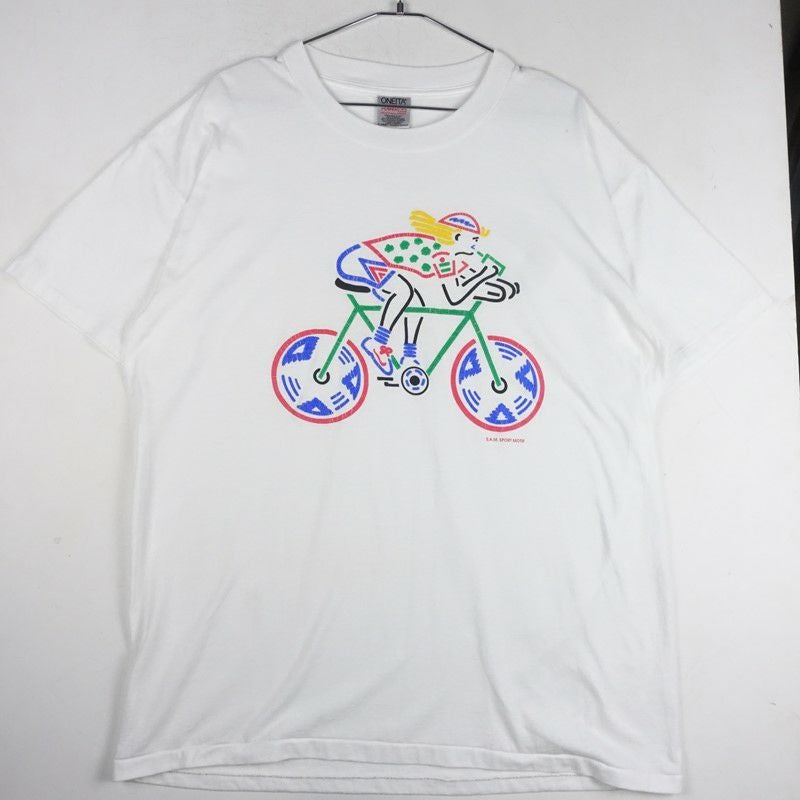 古着のプリントＴシャツ