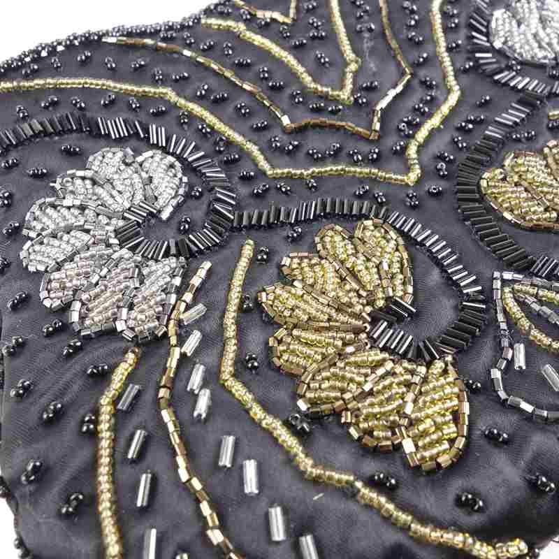 USED ビーズ 刺繍 ショルダーポーチ | Flamingo Online 古着屋 