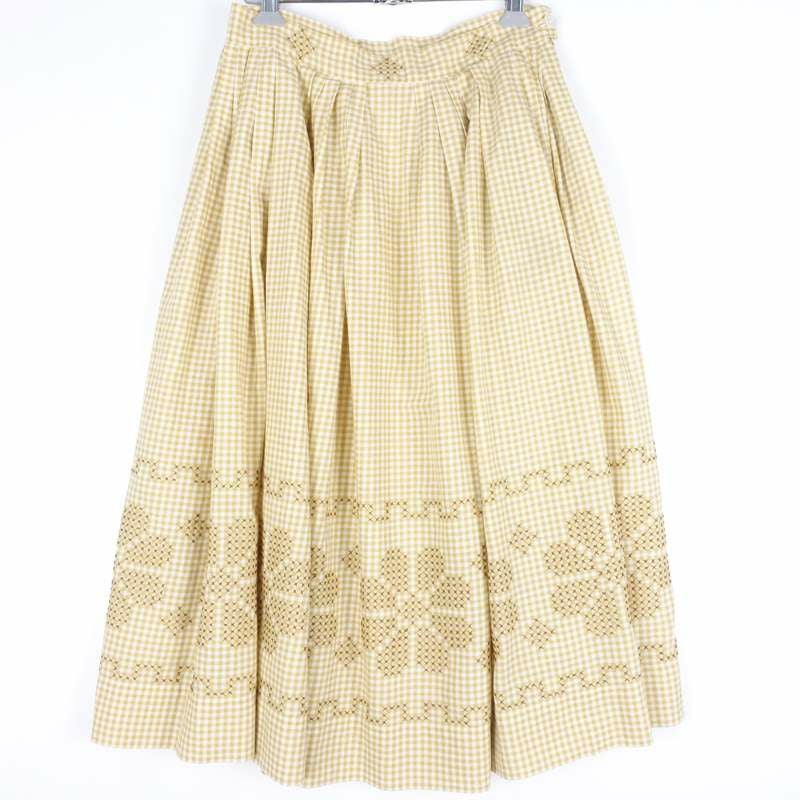 古着のギンガムチェック柄フレアスカート