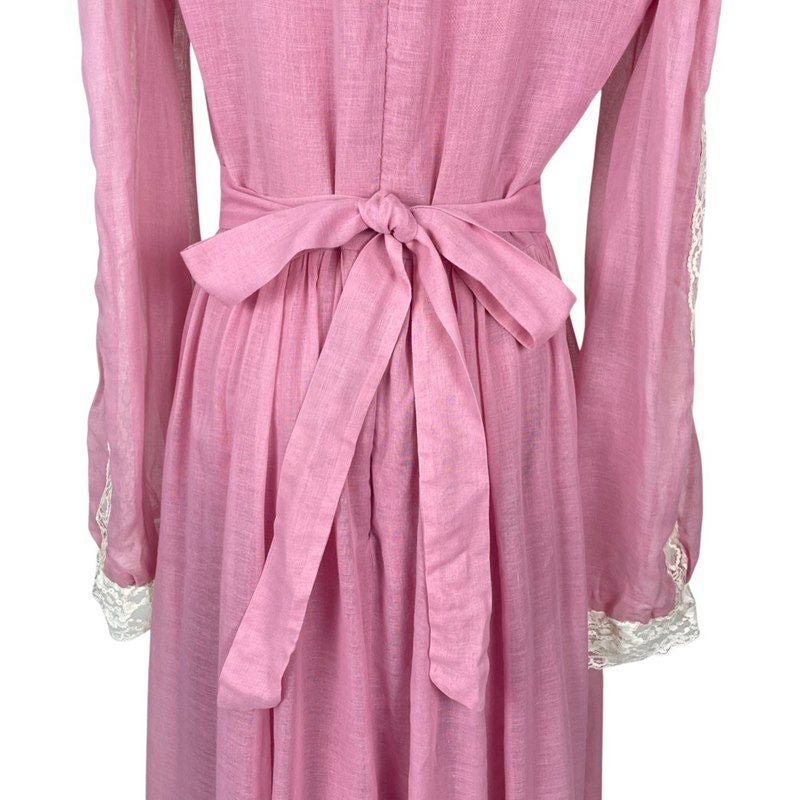 アンティーク　ピンク ワンピース　ドレス　レース　vintage 古着 70s vintage ピンク レース ドレス | Flamingo Online 古着屋