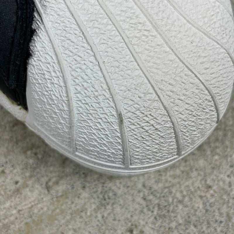 デッドストック adidas 金ベロ super star スニーカー | Flamingo