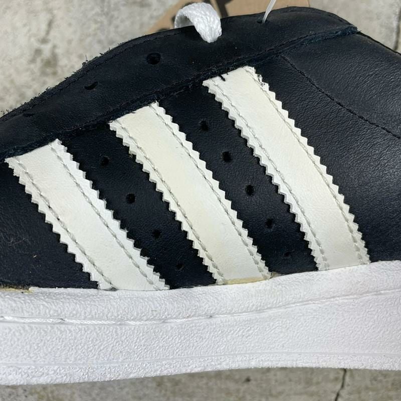 デッドストック adidas 金ベロ super star スニーカー | Flamingo