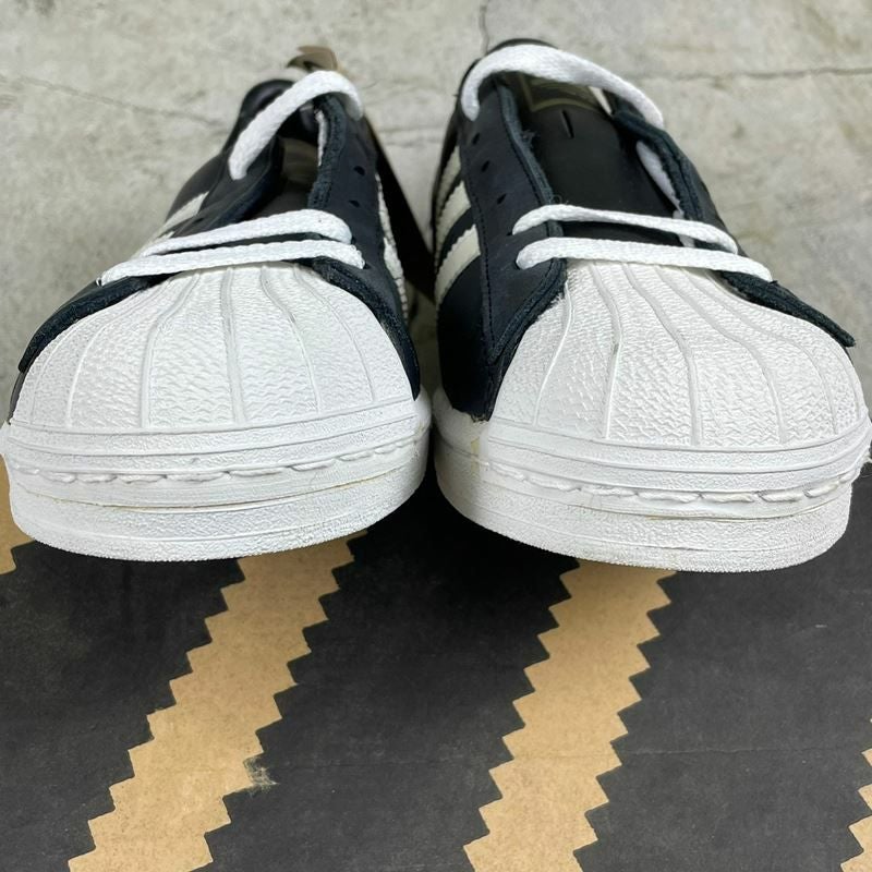 デッドストック adidas 金ベロ super star スニーカー | Flamingo