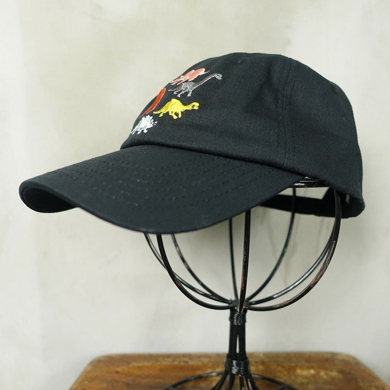 FAFATT 恐竜モチーフ 刺繍入り キャップ | Flamingo Online 古着屋