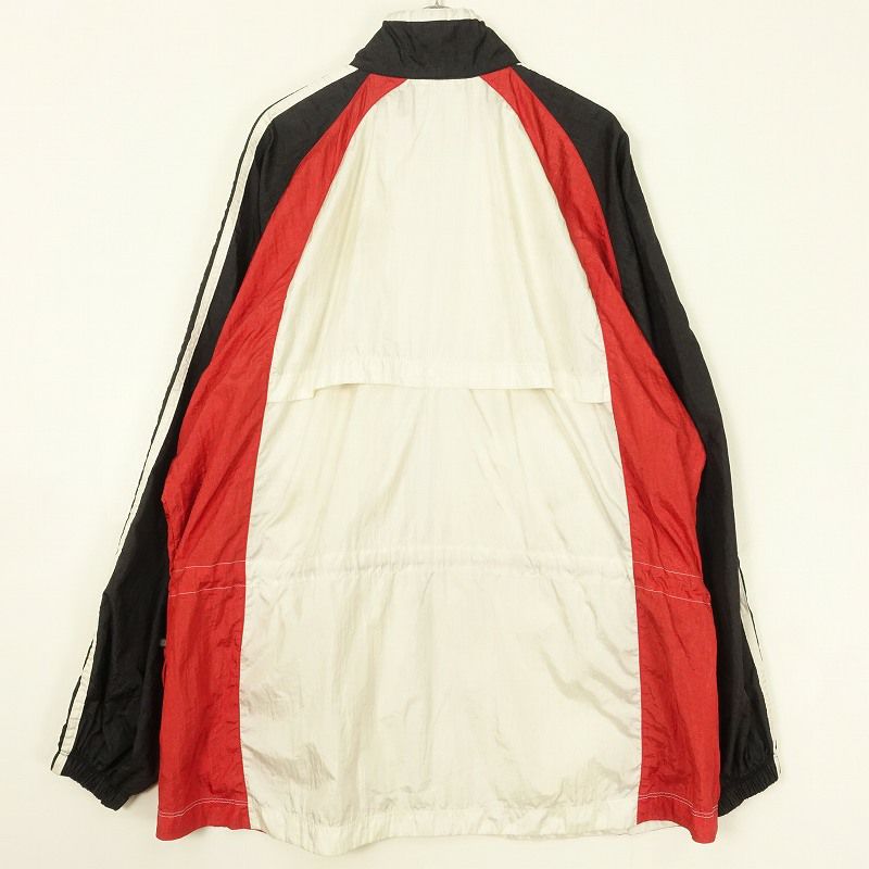 000000025578-05.jpg?size=l&w=